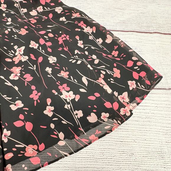 Express Women's Skirt Boho Black Pink Floral Print Size 5/6 - Picture 6 of 7